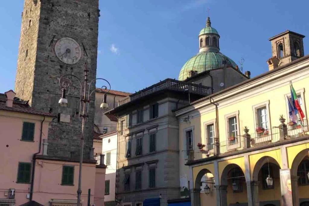 Appartamento Incoronata Pontremoli Exterior photo